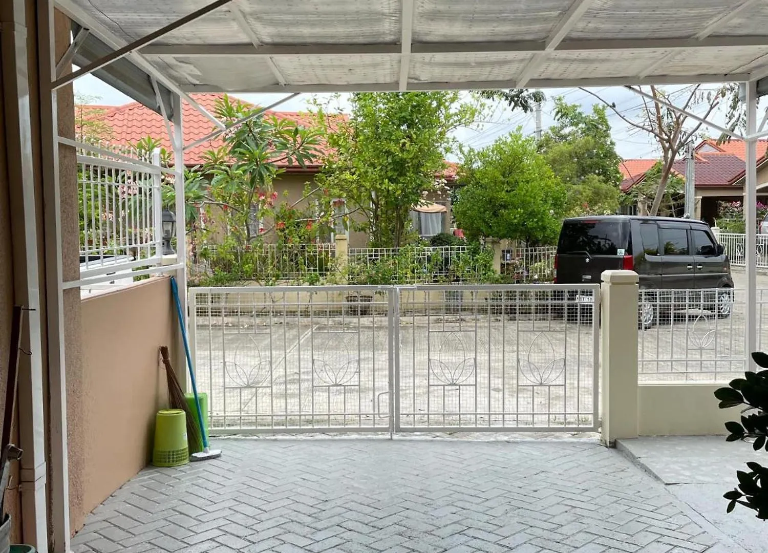 Casa Adhara Villa Davao Holiday home